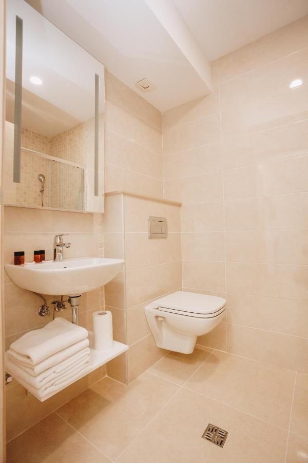 Апартаменты Apartments with swimming pool Будва-17