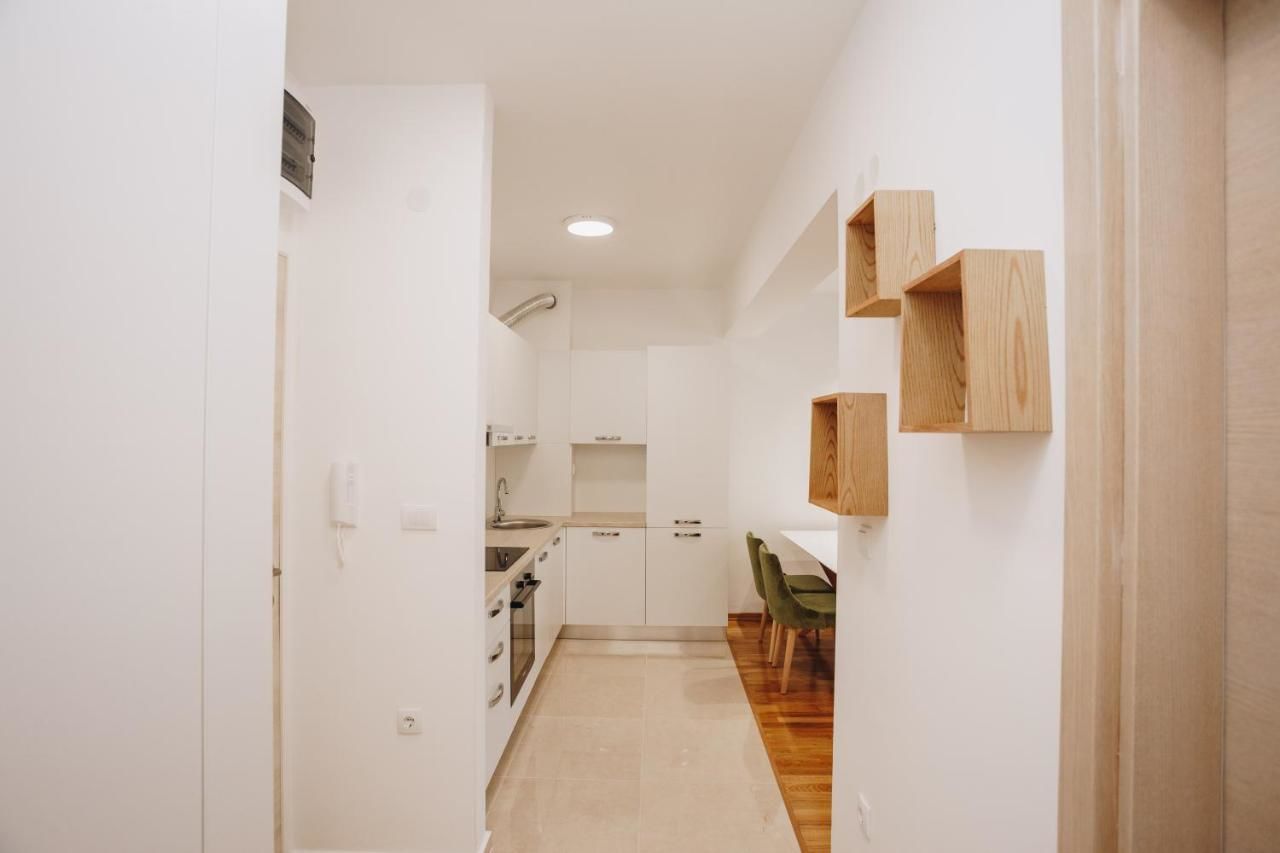 Апартаменты Apartments with swimming pool Будва-21