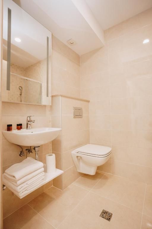 Апартаменты Apartments with swimming pool Будва-36