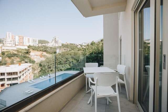 Апартаменты Apartments with swimming pool Будва-38